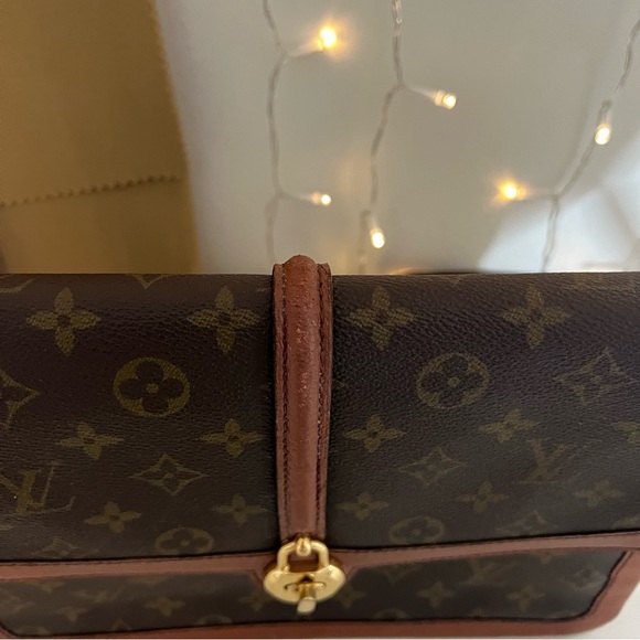 Louis Vuitton Monogram Sac Vendome Shoulder Bag - Picture 5 of 15